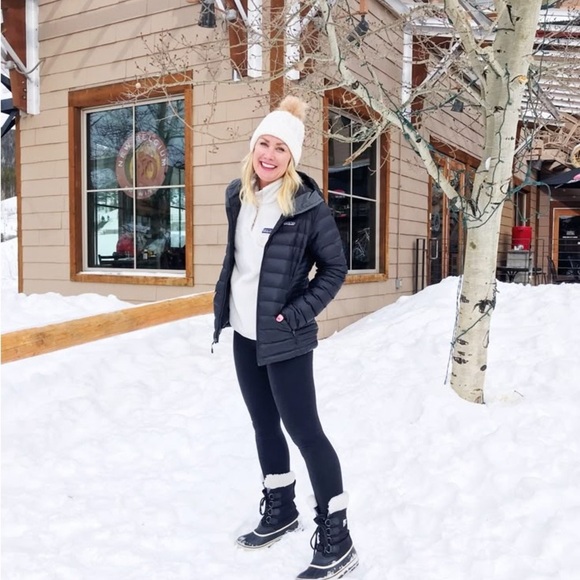 Sorel Carnival Winter Boot size 7.5 - Picture 9 of 16